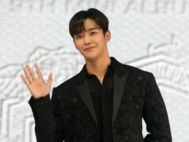 ロウン、本業復帰＝「SF9」が来年1月に新曲で活動（画像提供:wowkorea）