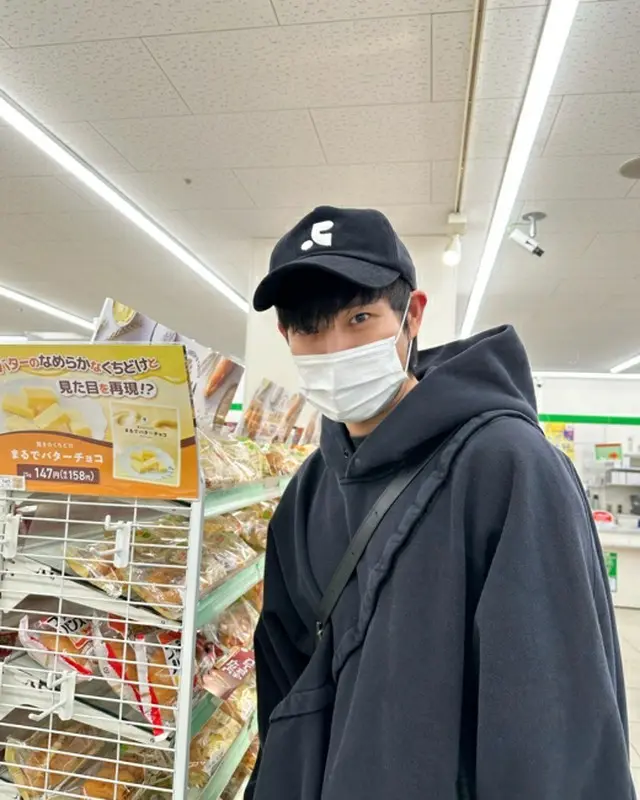 俳優キム・ヨンデ、名古屋のコンビニに出没？1（画像提供:wowkorea）