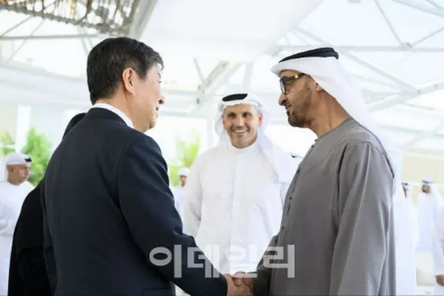 UAEを特使で訪問した金大棋秘書室長、原発・防衛産業などを議論（画像提供:wowkorea）
