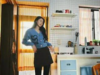 ソリョン（AOA）、「私バリに行くんだけど…」…スリッパ履きでもその足の長さ？