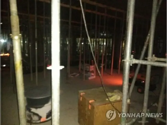 事故直後の現場の様子（京畿道北部消防災難本部提供）＝（聯合ニュース）≪転載・転用禁止≫