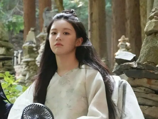 女優コ・ユンジョンが美しい姿を披露した。（画像提供:wowkorea）