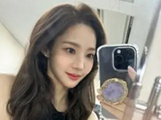 女優パク・ミニョン、顔がなくなってしまいそうなほど小さい…どれぐらい痩せたの？