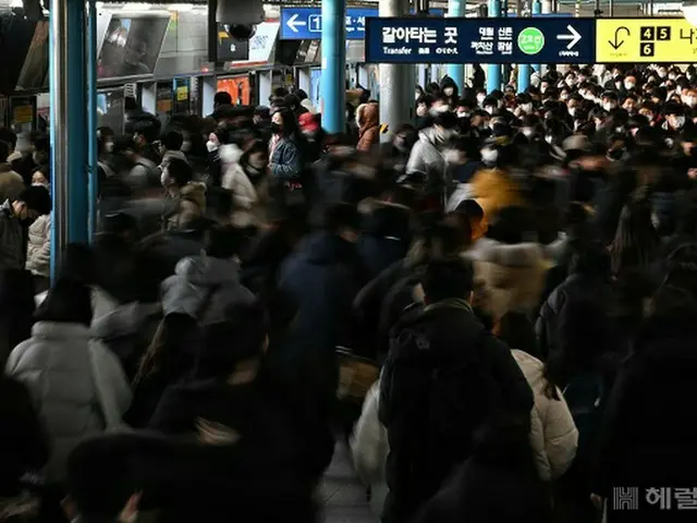 「ポン！」列車の中で爆発音…ソウル地下鉄7号線がまた止まった理由を調べてみると＝韓国（記事と写真は無関係）（画像提供:wowkorea）