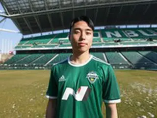 ＜韓国Kリーグ＞元韓国代表イ・ドンジュン、全北現代と契約…1シーズンぶりにKリーグカムバック