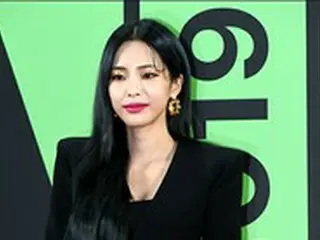 【公式】Heize、練習中に膝靭帯損傷＋骨折…「コンサートは予定通り進行する」