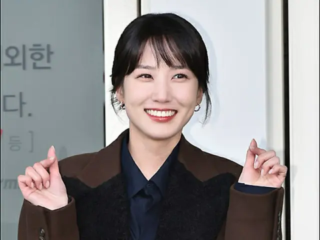 女優パク・ウンビンがマレーシアで行われるファンミーティングの日程に参加するため、23日午後、仁川国際空港を通じてマレーシ・アクアラルンプールに出国した。　（画像提供:wowkorea）