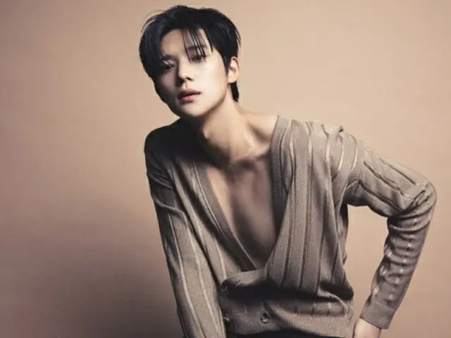 俳優ムン・サンミン、韓服を脱ぎ致命的なセクシーさで魅了1（画像提供:wowkorea）