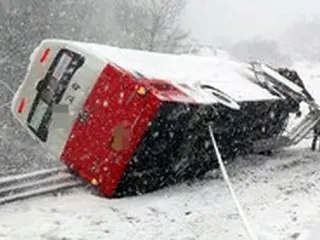 60センチ以上の積雪を記録した全羅道でさらなる積雪の恐れ = 韓国