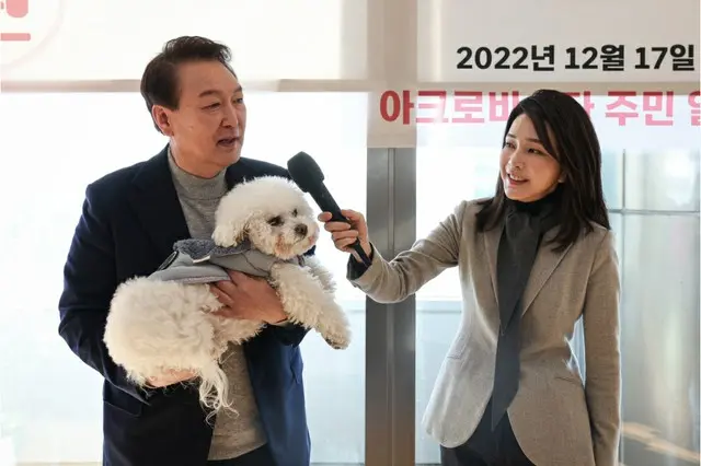 尹大統領、引退した盲導犬を養子縁組＝韓国（画像提供:wowkorea）