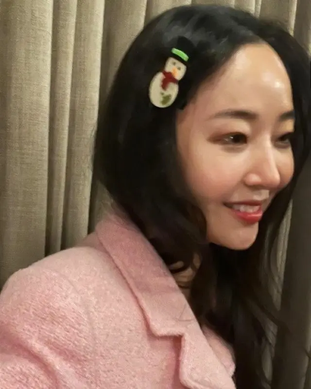 “「NewJeans」の母”ミン・ヒジン代表、HANNIからはヘアピンをもらいDANIELLEからはプロポーズ「かわい子ちゃんたち」（画像提供:wowkorea）