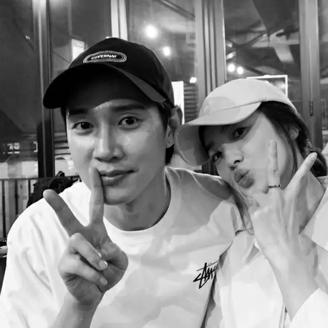 俳優のパク・ソンフンがソン・ヘギョを意外なところで捉えられた（画像提供:wowkorea）