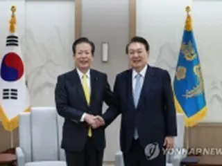 尹大統領「韓日関係の懸案解決へ共に努力を」　公明党代表と会談