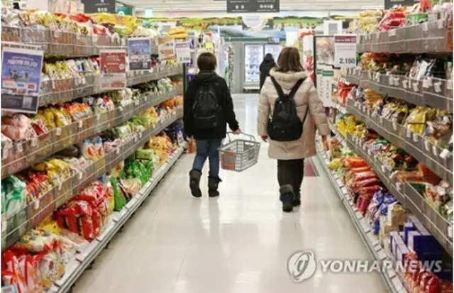 ソウル市内の大型スーパー（資料写真）＝（聯合ニュース）
