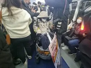 裁判所「地下鉄が5分を超過して遅延する場合、500万ウォンずつ賠償」…全障連「受け入れる」＝韓国
