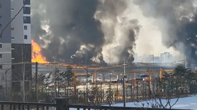 防音トンネル火災後に統制された第2京仁高速道路の一部区間で通行再開＝韓国（画像提供:wowkorea）