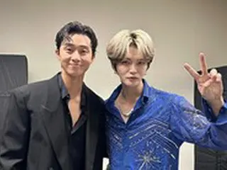 歌手キム・ジェジュンの横は誰？…日本で俳優パク・ソジュンとの’意外な人脈’を誇示