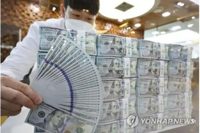 米ドル紙幣（資料写真）＝（聯合ニュース）