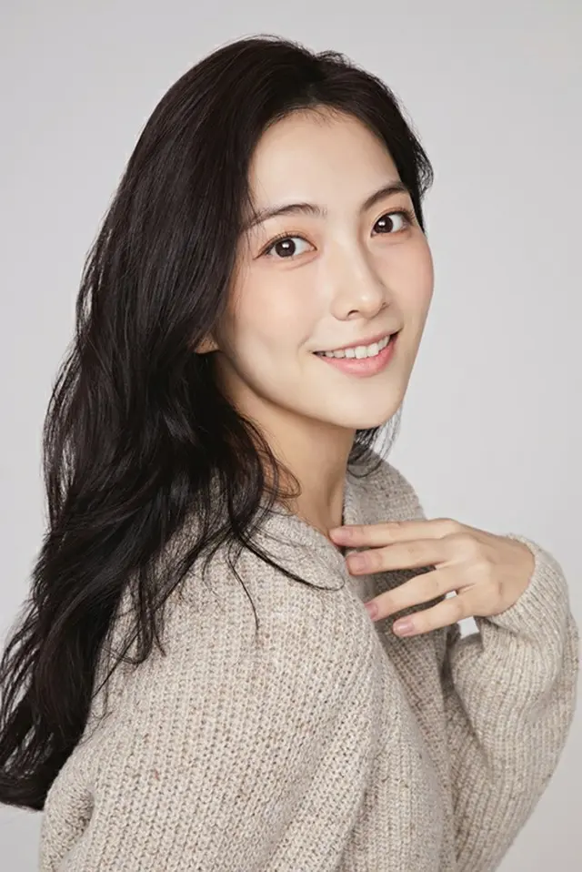 「KARA」知英、映画のワンシーンのような写真公開「まるで人魚姫」（画像提供:wowkorea）