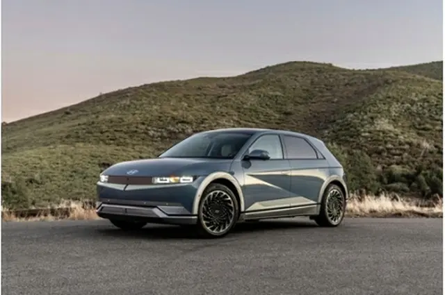 現代自動車の電気自動車（EV）「アイオニック5」。現代自動車グループが開発したEV専用プラットフォーム（車台）を用いている（HMA提供）＝（聯合ニュース）≪転載・転用禁止≫