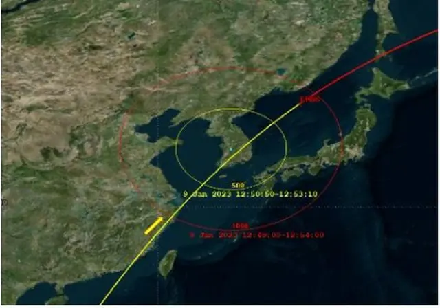 ＥＲＢＳの軌跡予測と落下予測範囲（科学技術情報通信部提供）=（聯合ニュース）≪転載・転用禁止≫