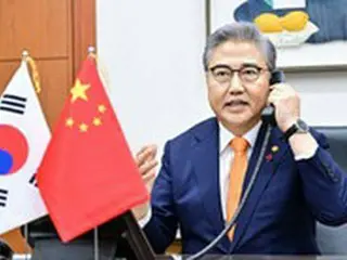 中韓外相、初の電話会談…中韓関係・朝鮮半島問題などを議論