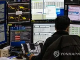 韓国総合株価指数　小幅反落で始まる