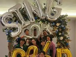 女優ハン・ガイン、超豪華誕生日パーティーの写真を公開