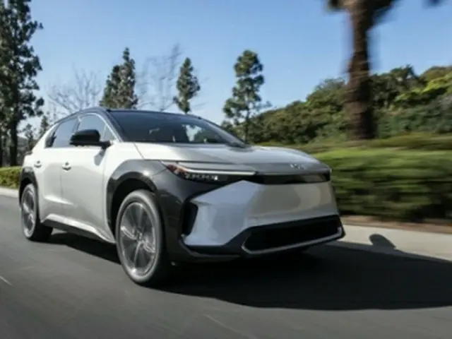 トヨタ自動車のＳＵＶ型ＥＶ「ｂＺ４Ｘ」（ハンコックタイヤ提供）＝（聯合ニュース）≪転載・転用禁止≫