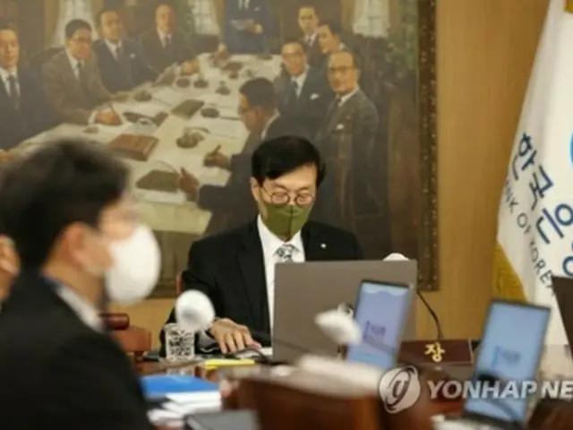 金融通貨委員会を主宰する韓国銀行の李昌鏞（イ・チャンヨン）総裁（資料写真、写真共同取材団）＝（聯合ニュース）