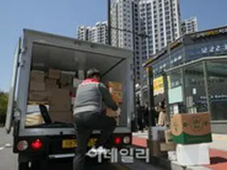 「月1万ウォン」配達員にエレベーター使用料要求…住民抗議後方針変更＝韓国世宗市