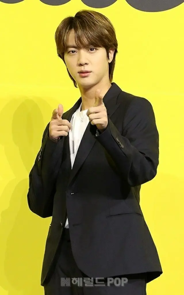 「BTS（防弾少年団）」JIN、きょう(18日)新兵教育修了…助教として本格的な軍服務スタート（画像提供:wowkorea）