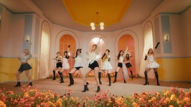 「TWICE」、「MOONLIGHT SUNRISE」MVティザー第2弾公開“幻想的なパフォーマンスを予告”（画像提供:wowkorea）