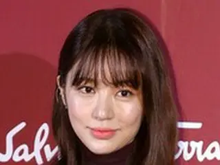 女優ユン・ウネ、宗教活動も釈明すべきか…度を超えた干渉に苦痛