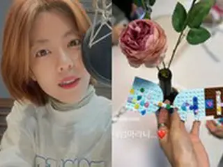 女優イ・ユンジ、娘たちからのプレゼントに感動…「私のママだなんて」