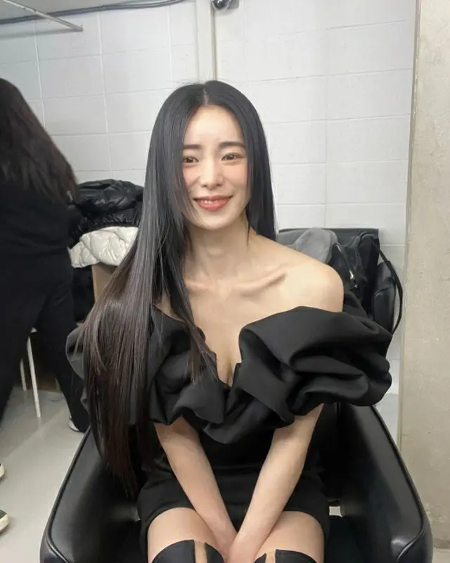 女優イム・ジヨン、ソン・ヘギョも拍手する美貌…「ドンウン、私も画報を撮ったよ」（画像提供:wowkorea）