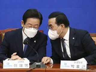 韓国野党「共に民主党」、スパイ事件と距離置き...対応に苦心