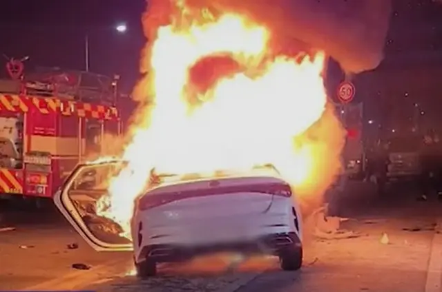 “飲酒推定”深夜にレンタカー全焼事故、2人死亡＝韓国（画像提供:wowkorea）