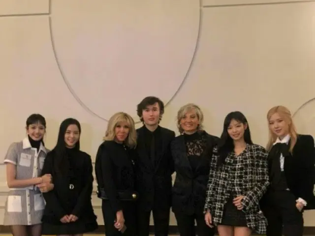 「BLACKPINK」、完全体で仏大統領夫人ブリジット・マクロン女史と対面…スーパースターの存在感（画像提供:wowkorea）