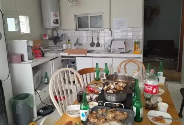 パーティールームを借りて酒を飲んだ大学生たちが出た部屋を見ると…まるでゴミ捨て場＝韓国（画像提供:wowkorea）