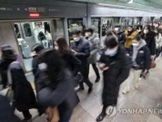 韓国の新規コロナ感染者7416人　昨年7月以来の低水準
