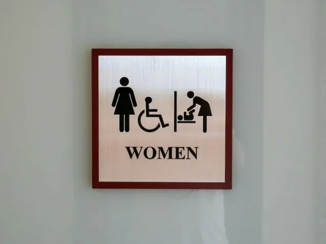 女子トイレへの潜入が発覚すると「点検に来た」...30代男性拘束=韓国(画像提供:wowkorea)