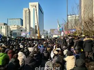 ＜梨泰院事故＞「一生心の中に…」梨泰院での事故から100日、警察隊と衝突で遺族が病院へ搬送＝韓国報道