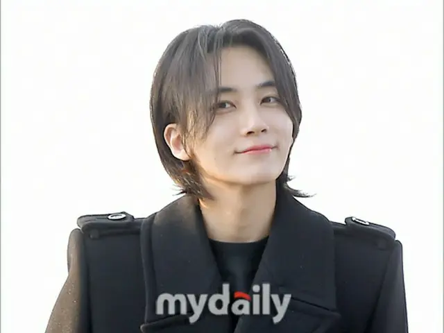 【フォト】ジョンハン（SEVENTEEN）、「朝から完璧ビジュアル」でパリへと出国（画像提供:wowkorea）