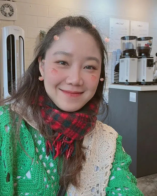 女優コン・ヒョジン、幸せ満開の笑顔…やっぱり新婚はいいね（画像提供:wowkorea）