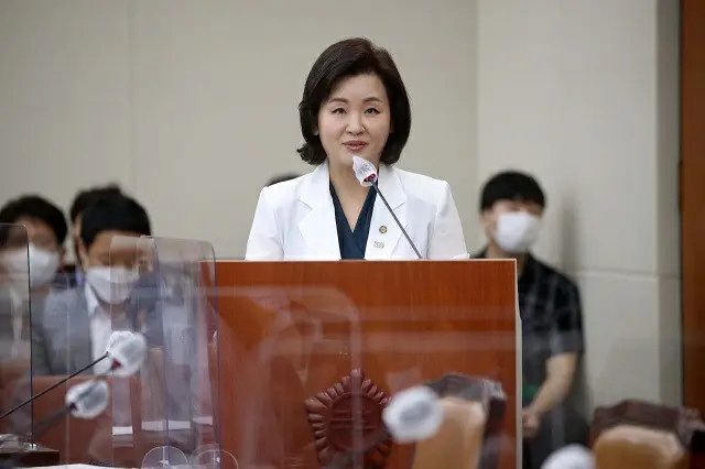 李秀眞、共に民主党院内報道官（画像提供:wowkorea）