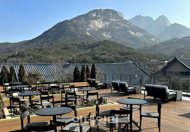 スターバックス、「ザ北漢山店」オープン＝韓国（画像提供:wowkorea）
