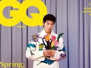 “ケイティさんと再婚”俳優ソン・ジュンギ、誰への花束？“始まり”の春の季節を彩るグラビア公開