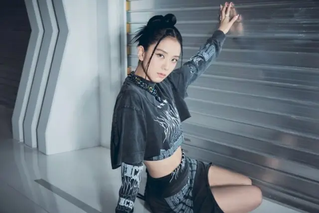 「BLACKPINK」JISOO、ソロ曲のMVを撮影中…YG「歴代級の制作費を投入」（画像提供:wowkorea）