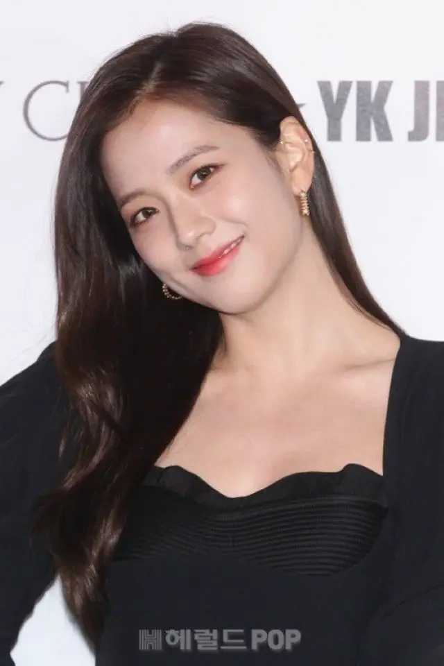 “MVに歴代最大の製作費投入”YGのビッグピクチャーか？「BLACKPINK」の再契約を控えJISOOのソロ活動に“総攻勢”（画像提供:wowkorea）